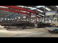 Ένα από το εργαστήριό μας.